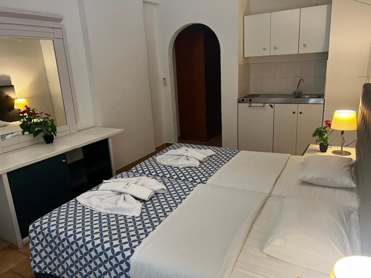 Golden Days Hotel Афанту Екстериор снимка