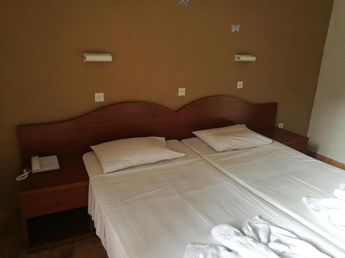 Golden Days Hotel Афанту Екстериор снимка